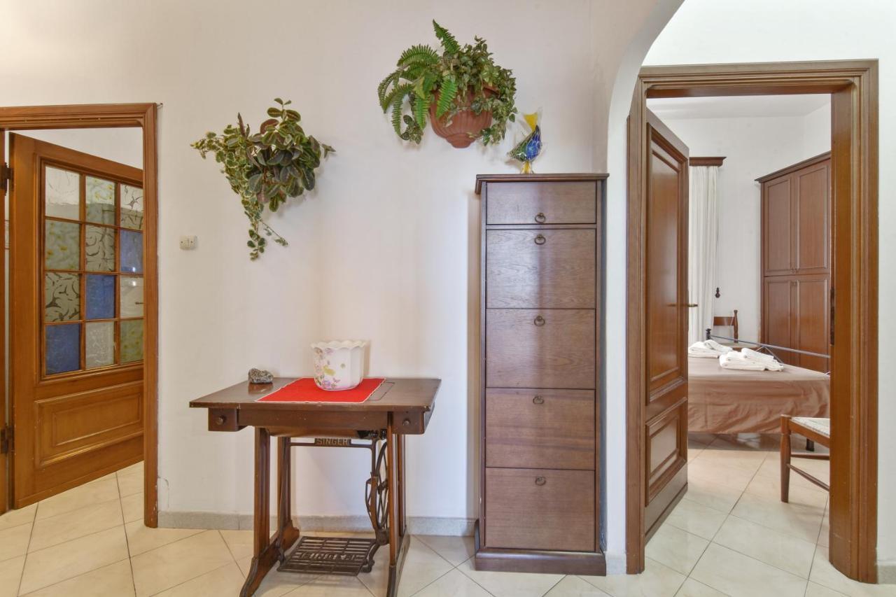 Elegant Apartment With Sea View In Porto Santo Stefano 89 M² Eksteriør bilde