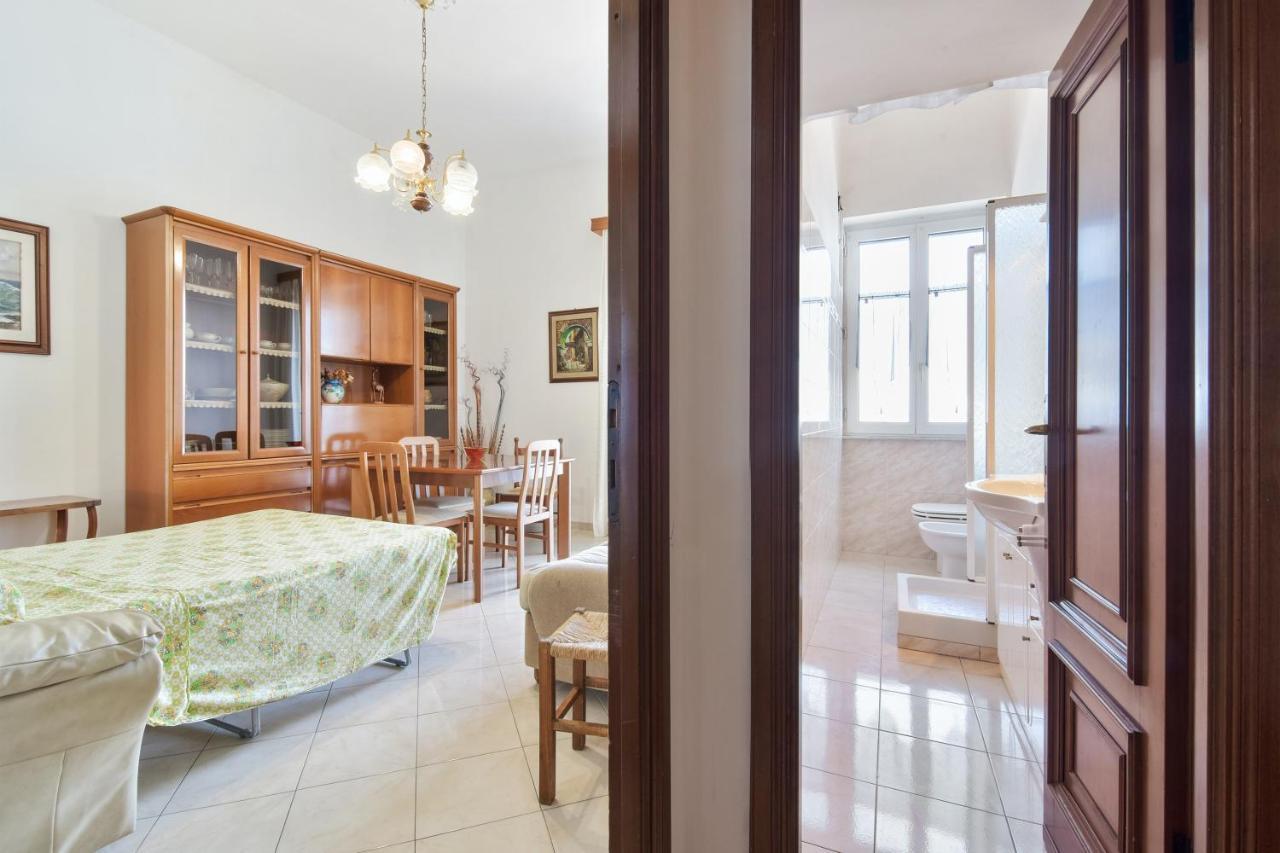 Elegant Apartment With Sea View In Porto Santo Stefano 89 M² Eksteriør bilde