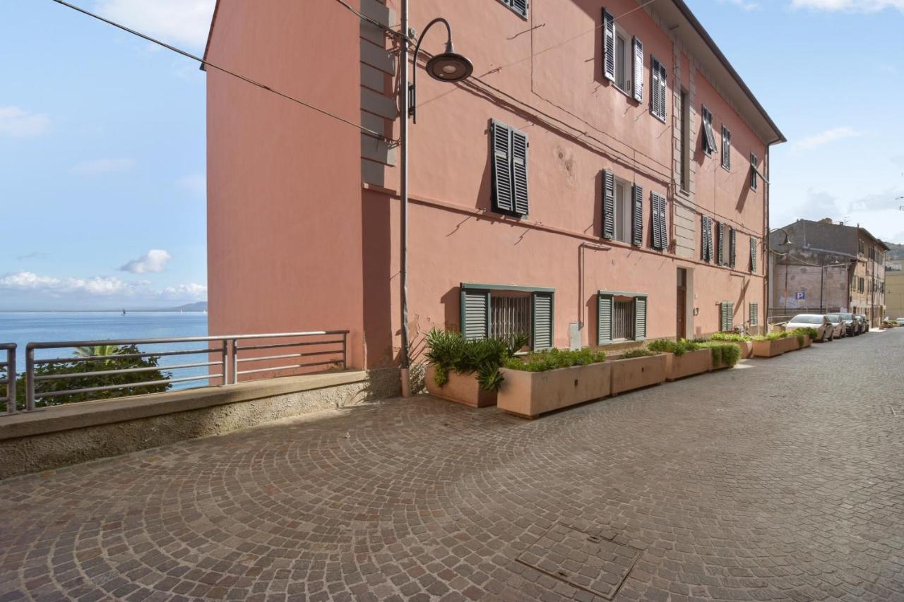 Elegant Apartment With Sea View In Porto Santo Stefano 89 M² Eksteriør bilde